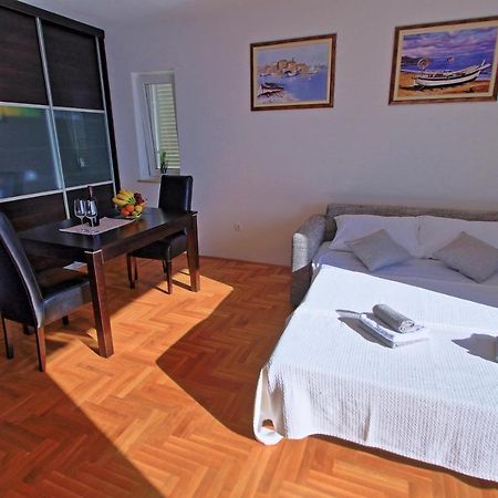 Studio Apartman LUKA Senj  Bagian luar foto